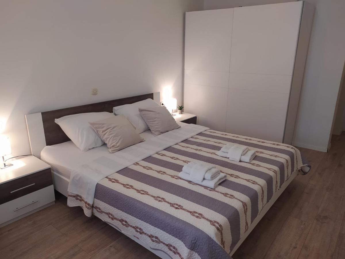 Apartment & Rooms Poppy Rose Zadar Exterior foto